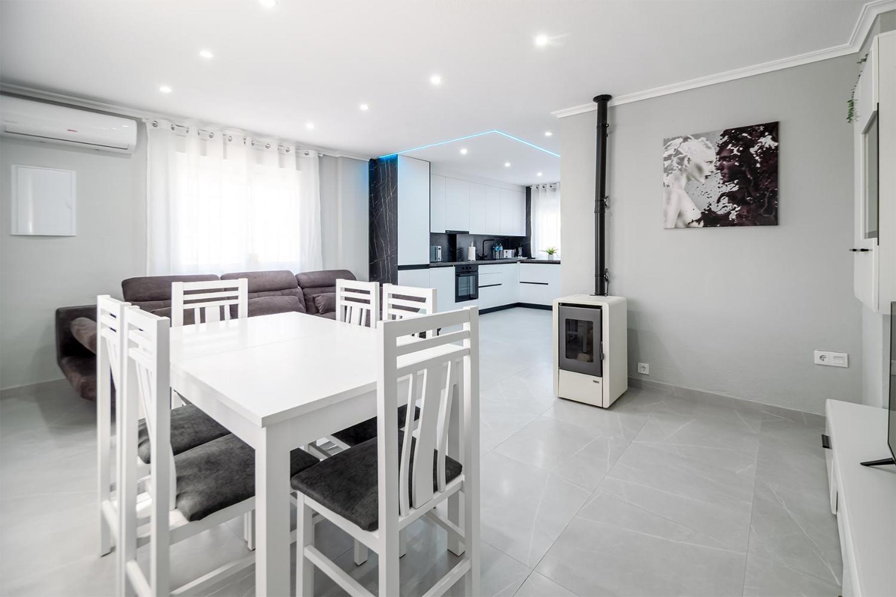 Casa Olivia With Pool Heating Fee Villa Torrevieja Eksteriør billede
